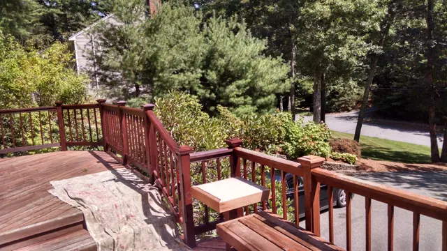 Deck and railings stained a deep redwood