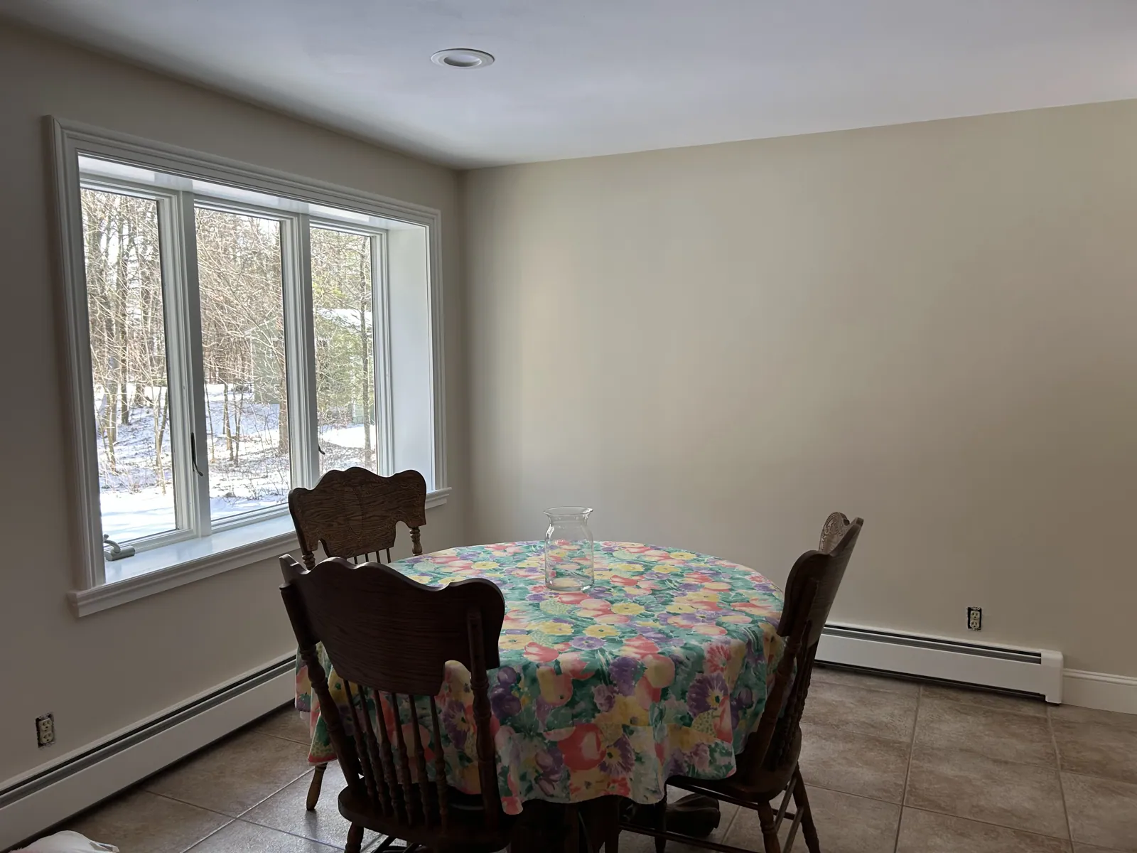 Dining room in warm beige